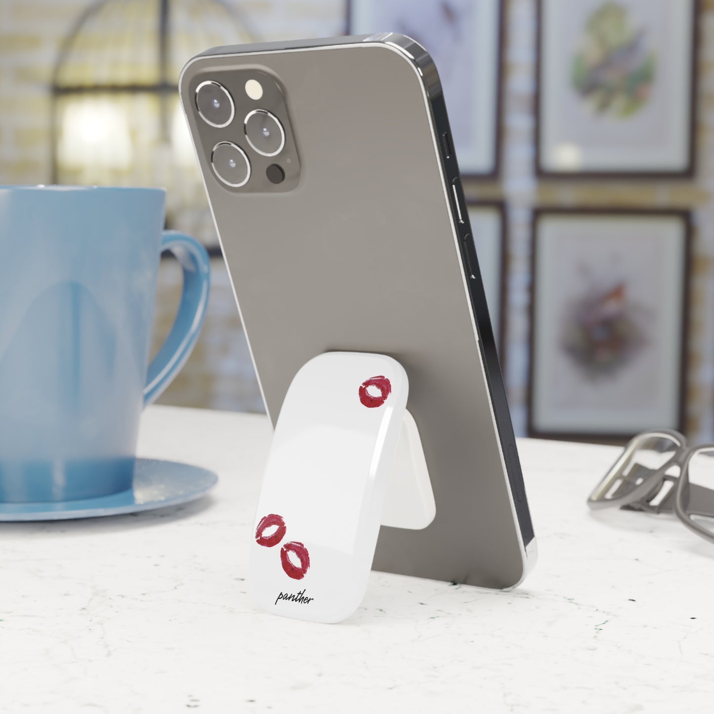 Kiss & Tell Phone Click-On Grip