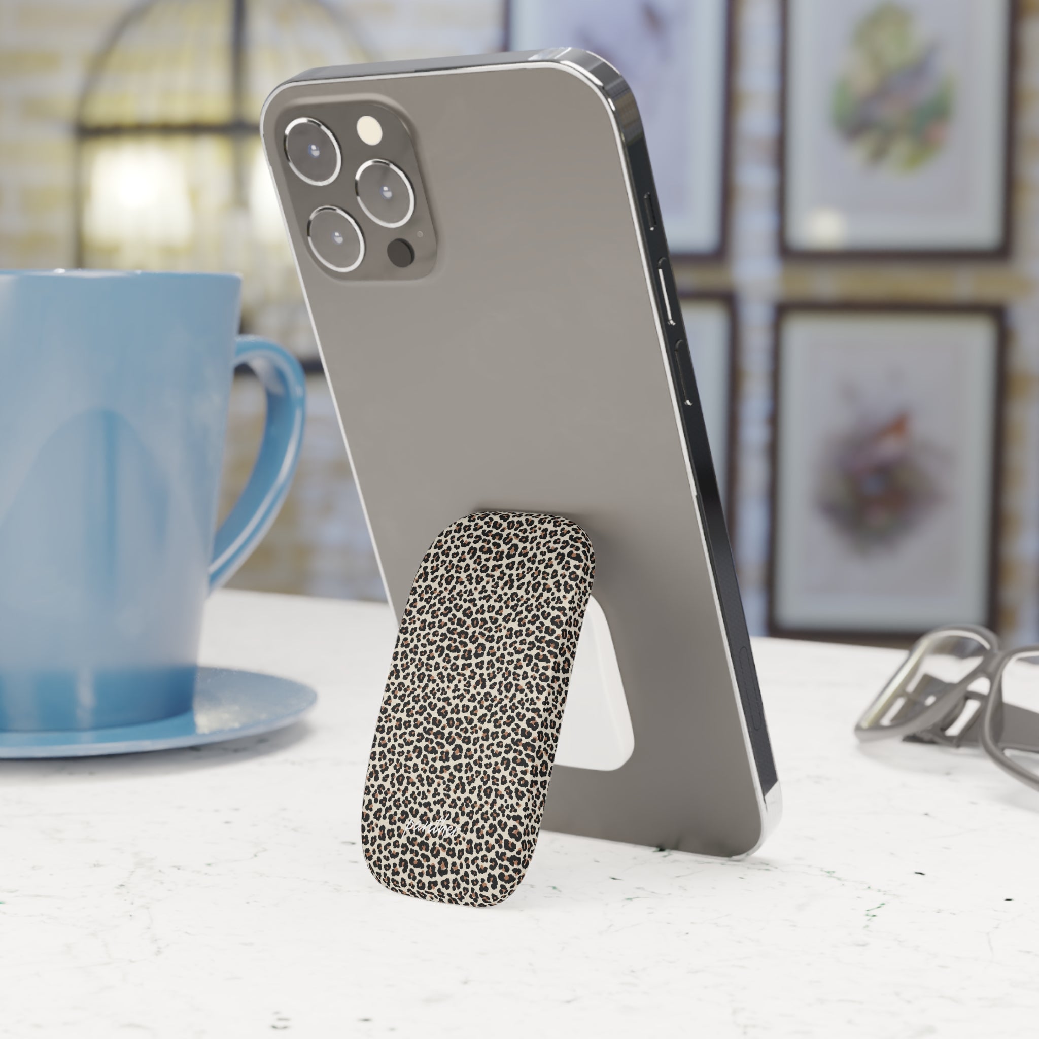 Leopard Phone Click-On Grip