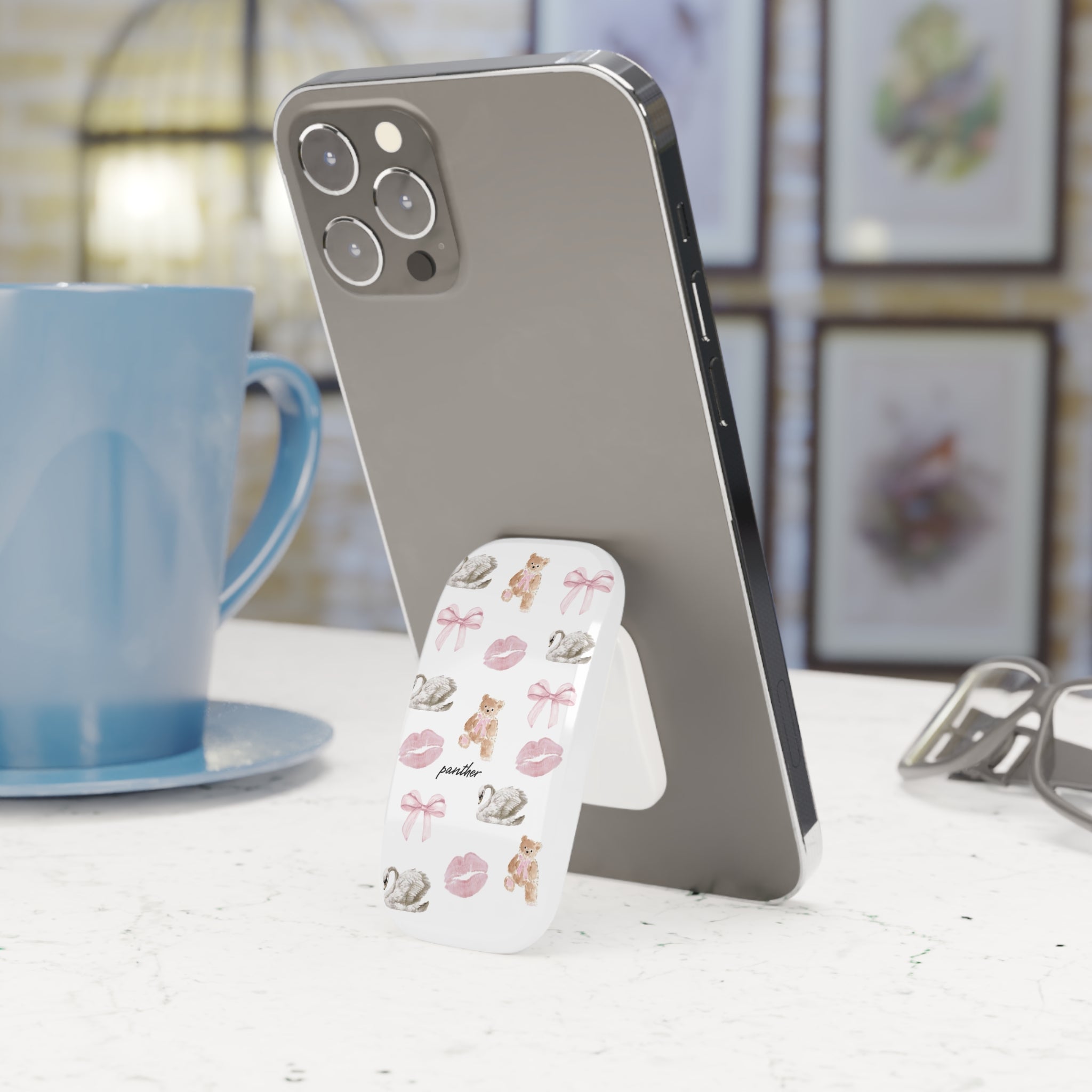 Light Pink Preppy Phone Click-On Grip