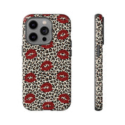 Leopard Kiss